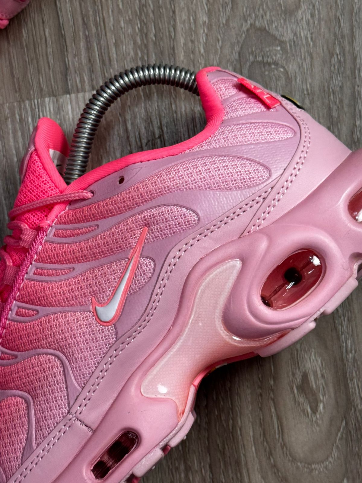 TÊNIS NK AIR MAX PLUS TN - ATLANTA